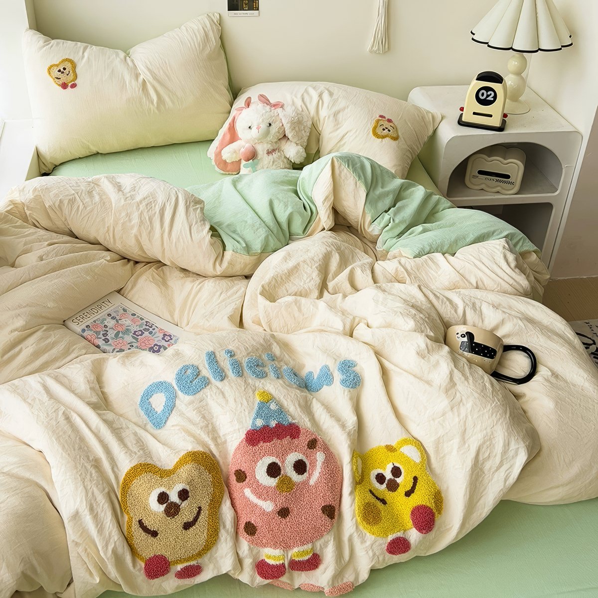 Cartoon Embroidered Toast Bread Bedding Set